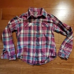 Wrangler pearl snap flannel size S